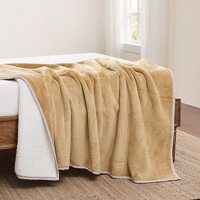 Brooklyn Loom Super Soft Braided Throw Blanket
