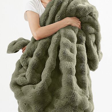 Brooklyn Loom Bubble Faux Fur Throw Blanket