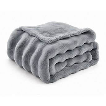 Brooklyn Loom Bubble Faux Fur Throw Blanket