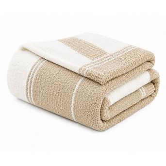 Brooklyn Loom Feathered Ombre Throw Blanket