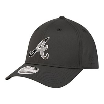 Men's New Era Black Atlanta Braves Metallic 39THIRTY M-Crown Flex Hat