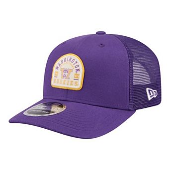 Men's New Era Purple Washington Huskies Patched 9SEVENTY Trucker Adjustable Hat