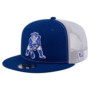 Men's New Era Royal New England Patriots Core Team 9FIFTY Trucker Snapback Hat