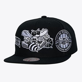 Men's Mitchell & Ness Black Charlotte Hornets Hardwood Classics Trifecta Snapback Hat