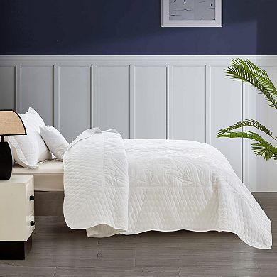 Plant Pattern Extra-Large Bedspread