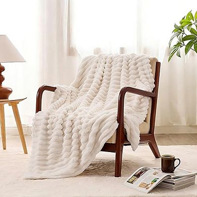 Off White 3D Jacquard Throw Blanket, Soft Fluffy Lightweight Cozy Sofa Bed Blanket