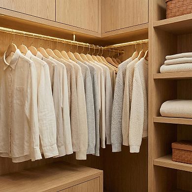 2 Pack Plastic Non-Slip Hangers Durable 360-degree Space Saving Clothes Hangers 15.4x8.7Inch