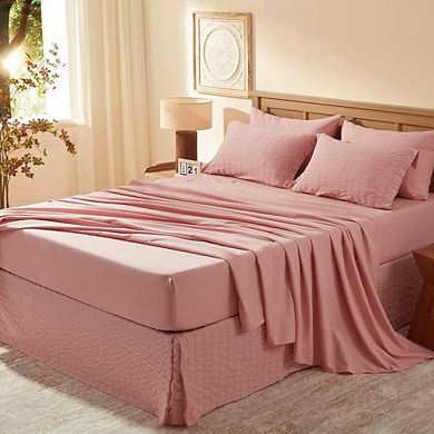 7-Piece Queen Comforter Set Seersucker All-Season Bedding Sheets Pillow Shams