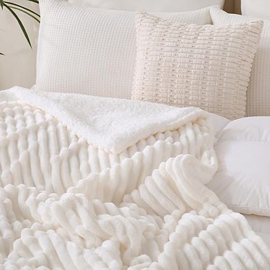 Cream White Sherpa Fleece Throw Blanket, Double-Sided Soft Cozy Striped Plush Blanket