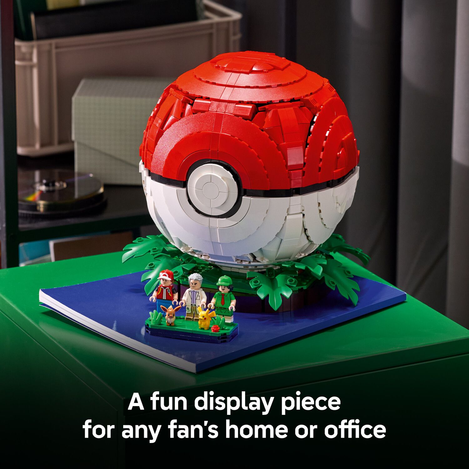 Детский конструктор LEGO Pokémon Iconic Trainer Moments Poké Ball 72154 Building Kit (2386 Pieces) — фото 6
