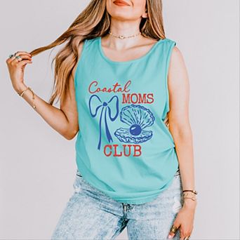 Coastal Moms Club Outline - Women's Garment Dyed Graphic Tank Top