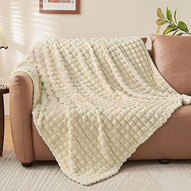 Checkered Throw Blanket Soft Warm Fluffy Fleece Plush Cozy Room Decor Blanket