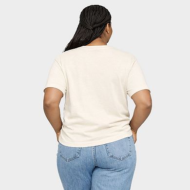 Beach Vibes Distressed - Women's Plus Sized Garment Dyed Graphic T-Shirt