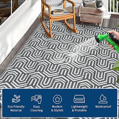 Modern Outdoor Plastic Mat, Geometric Striped Rug, Easy Care Portable Low Pile Carpet