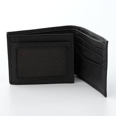 Men's Levi's® Traveler Wallet
