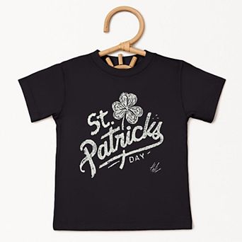 St. Patrick's Day Clover Cursive - Toddler Short Sleeve Graphic T-Shirt