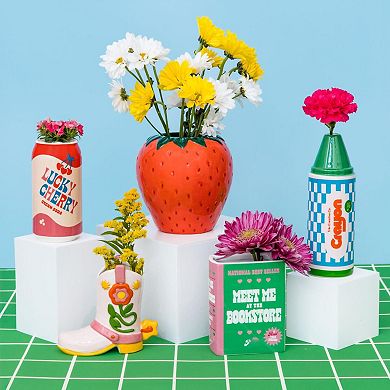 Retro Style Strawberry Vase Decorative Ceramic 6-Inch Multi-Purpose Container