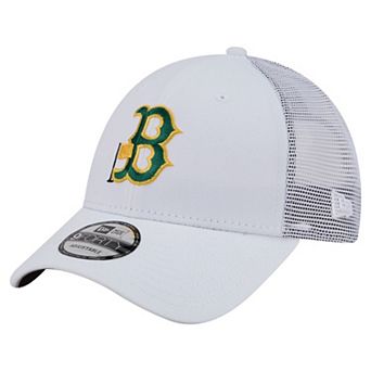 Men's New Era White Boston Red Sox Flag 9FORTY Trucker Adjustable Hat