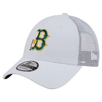 Men's New Era White Boston Red Sox Flag 9FORTY Trucker Adjustable Hat