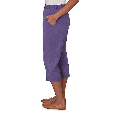 Petite Alfred Dunner Grand Bazaar Textured Elastic Waist Capri Pants