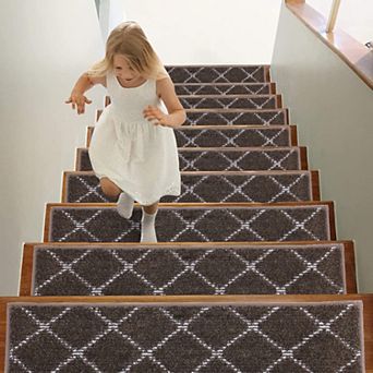 Stair Treads Non Slip Machine Washable Soft Polyester Carpet 28x9 in Self-adhesive Backing 15 pc