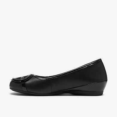 Clarks® Cathrynn Luna Women's Slip-On Leather Wedge Shoes