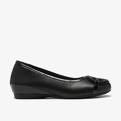 Clarks® Cathrynn Luna Women's Slip-On Leather Wedge Shoes
