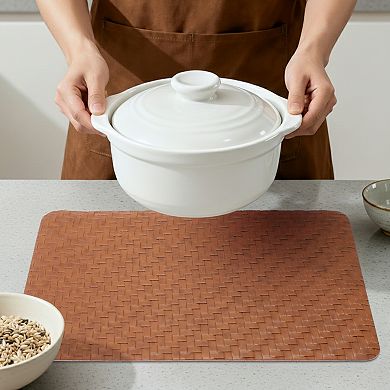 Rectangle Placemats Set of 6 Faux Leather Mats for Kitchen Dining Heat Resistant Table 17.7x11.8Inch