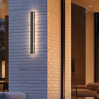 23.6 in Outdoor Wall Sconce IP67 Waterproof 12W Integrated LED 3000K Black Linear for Patio