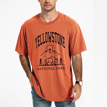 Yellowstone National Park Mountain - Men's Garment Dyed Graphic T-Shirt
