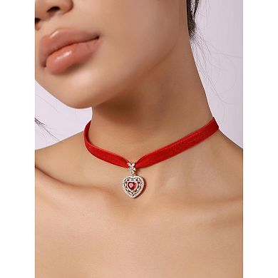 Gothic Red Velvet Heart Necklace - Vintage Style