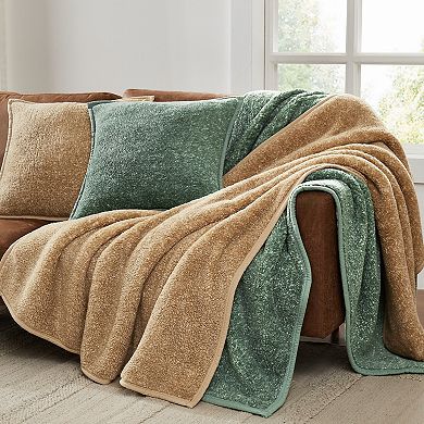 Brooklyn Loom Decorative Sherpa Throw Pillows