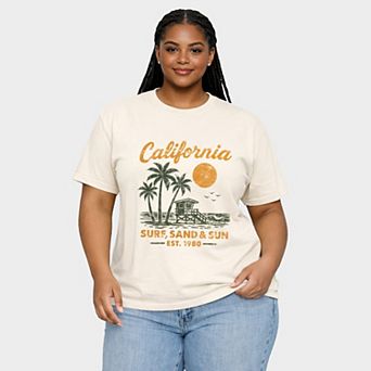 California Surf, Sand & Sun - Women's Plus Sized Garment Dyed Graphic T-Shirt