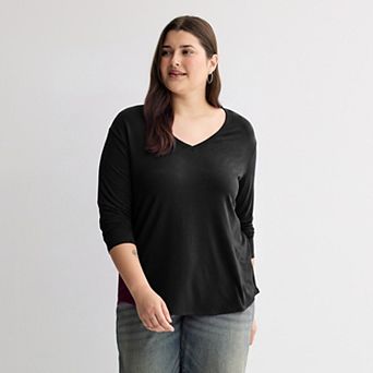 Juniors' Plus Size SO® Long Sleeve V-Neck Tee