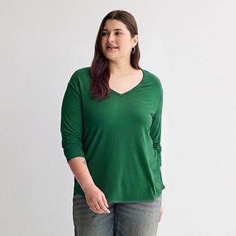 Juniors' Plus Size SO® Long Sleeve V-Neck Tee