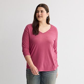 Juniors' Plus Size SO® Long Sleeve V-Neck Tee