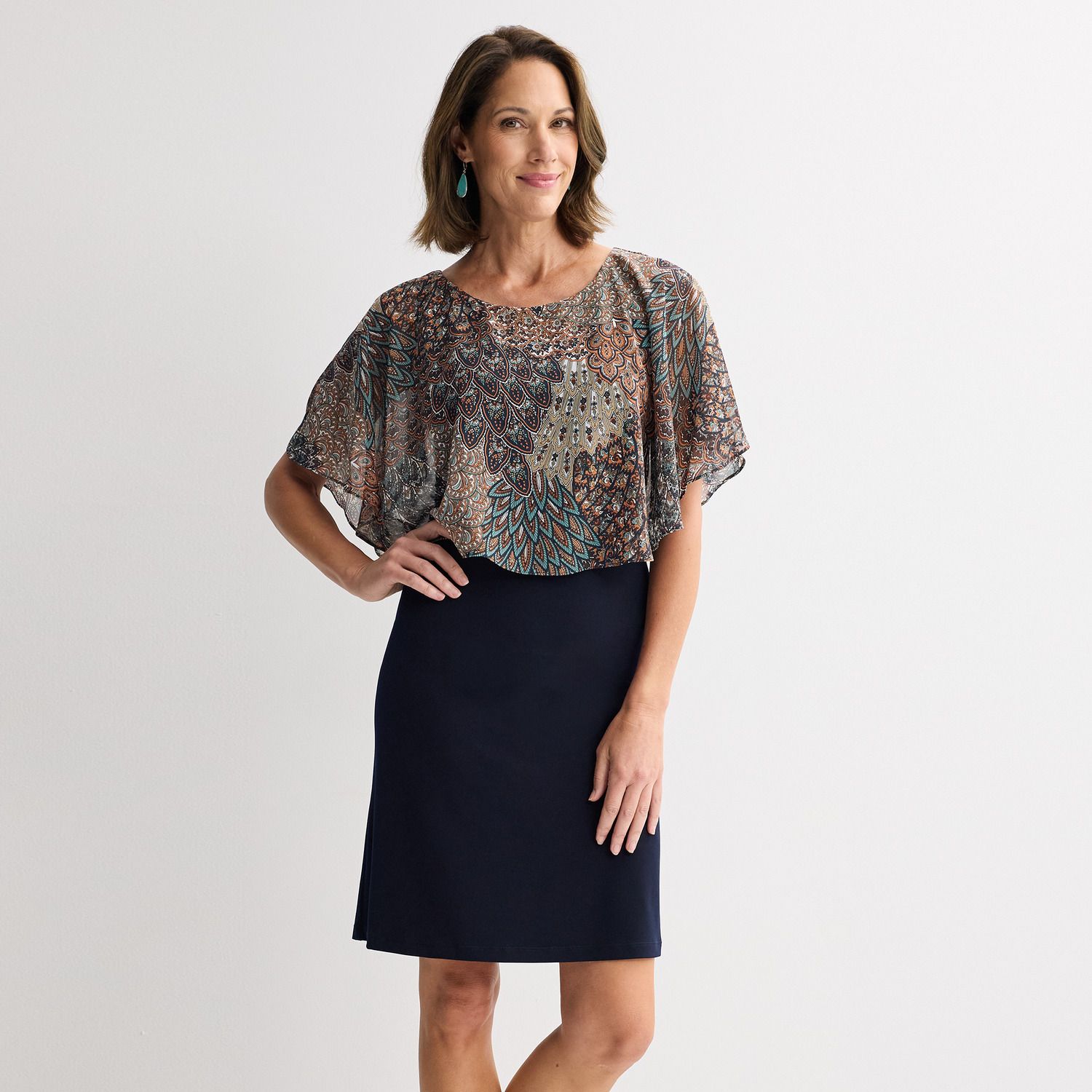 Женское платье Connected Apparel Printed Chiffon Curved Poncho Over Ity