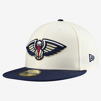 Men's New Era White/Navy New Orleans Pelicans Chrome 59FIFTY Fitted Hat