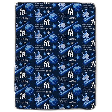 Pegasus New York Yankees Tonal Slugger Ultra Cozy Oversized Blanket