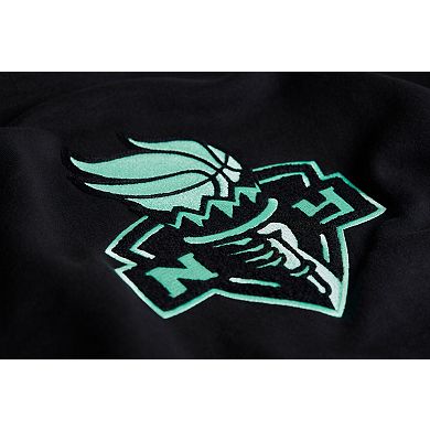 Unisex Stadium Essentials Black New York Liberty Club Level Sweatshirt