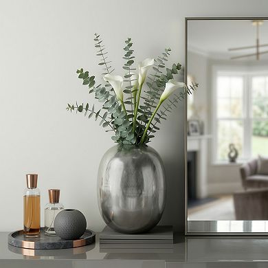 Aluminum Decorative Vase with Metallic Finish