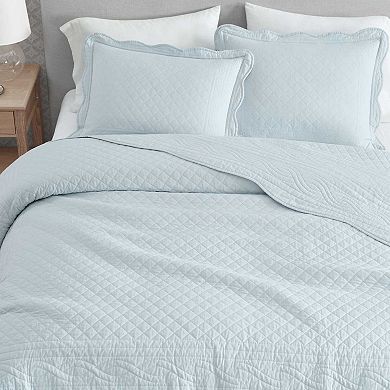 Martha Stewart Vintage Scallop Quilt Set