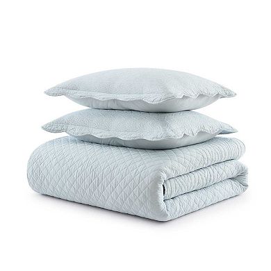 Martha Stewart Vintage Scallop Quilt Set