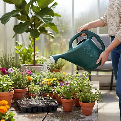 2-gallon Watering Can Large Capacity UV Resistant Plastic Ergonomic Detachable Nozzle Sunflower
