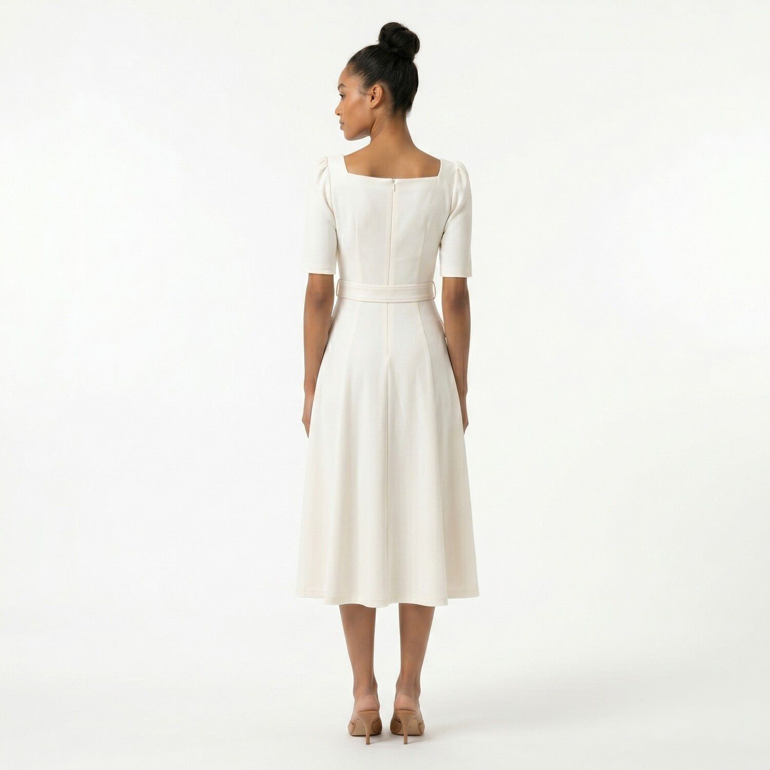 Женское платье Maison Tara Belted Square Neck Midi — фото 2