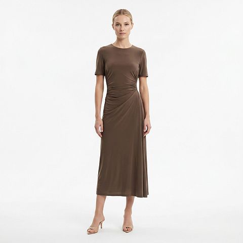 Женские платья Maison Women's Maison Tara Ruched Midi Dress with Short Sleeves