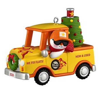 Hallmark Holiday Parade Christmas Ornament