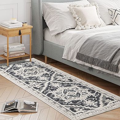 Retro Oriental Pattern Hallway Carpet, Elegant Textured Runner Mat for Indoor Entryway Decoration