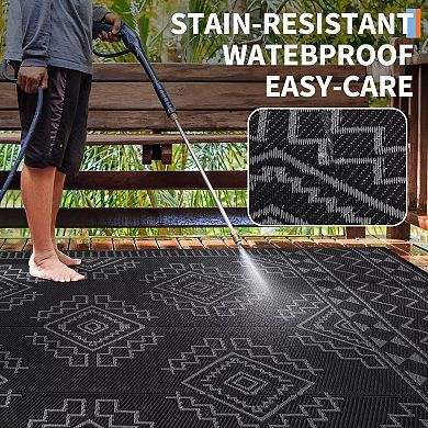 Modern Outdoor Plastic Straw Rug Waterproof Patio Rug with Stakes, Foldable Portable Camping Mat