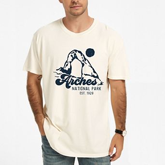 Vintage Arches National Park - Men's Garment Dyed Graphic T-Shirt